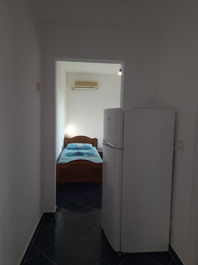 בורש Hillside Apartments מראה חיצוני תמונה